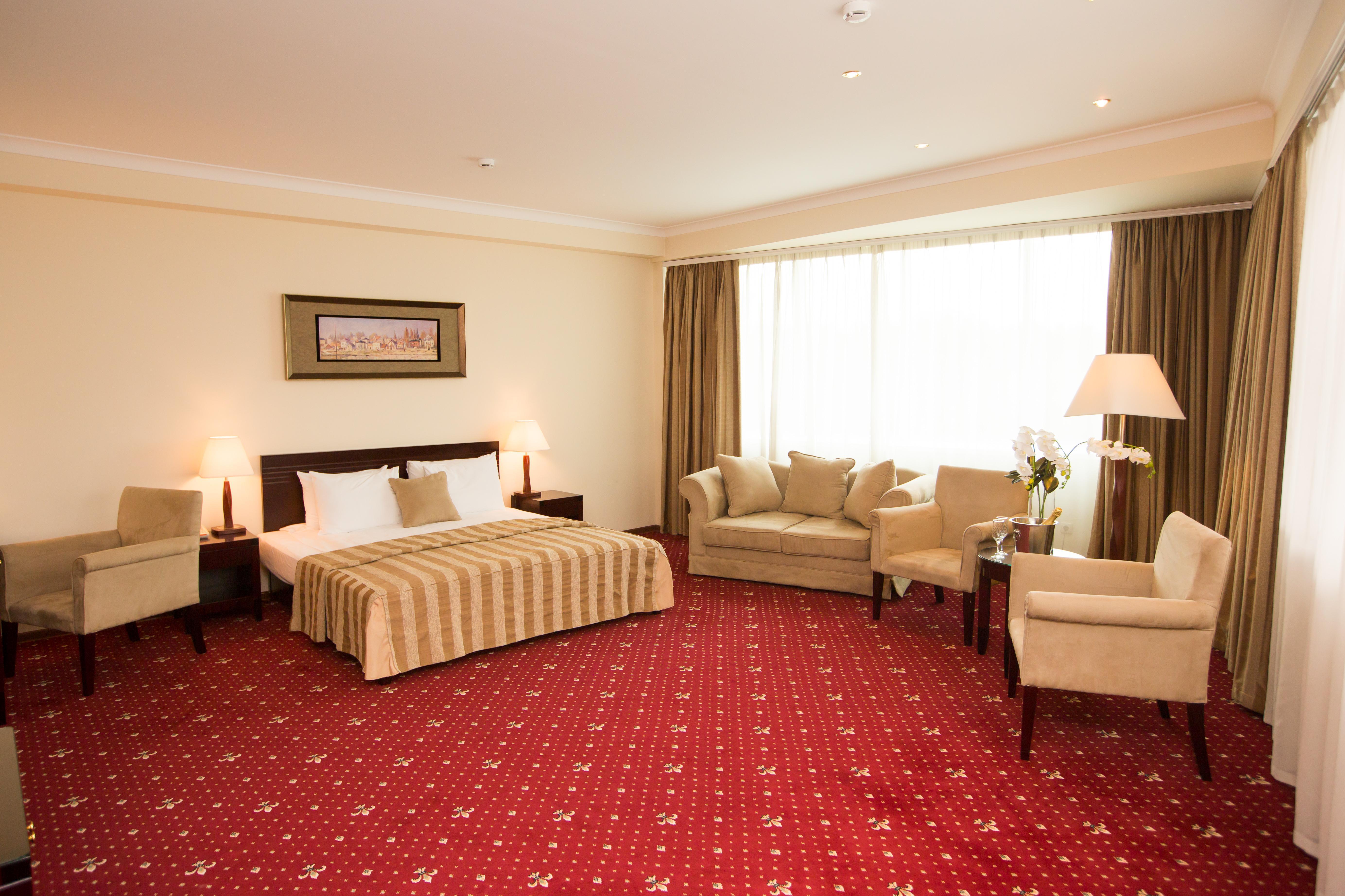 Jumbo Hotel Chişinǎu Buitenkant foto
