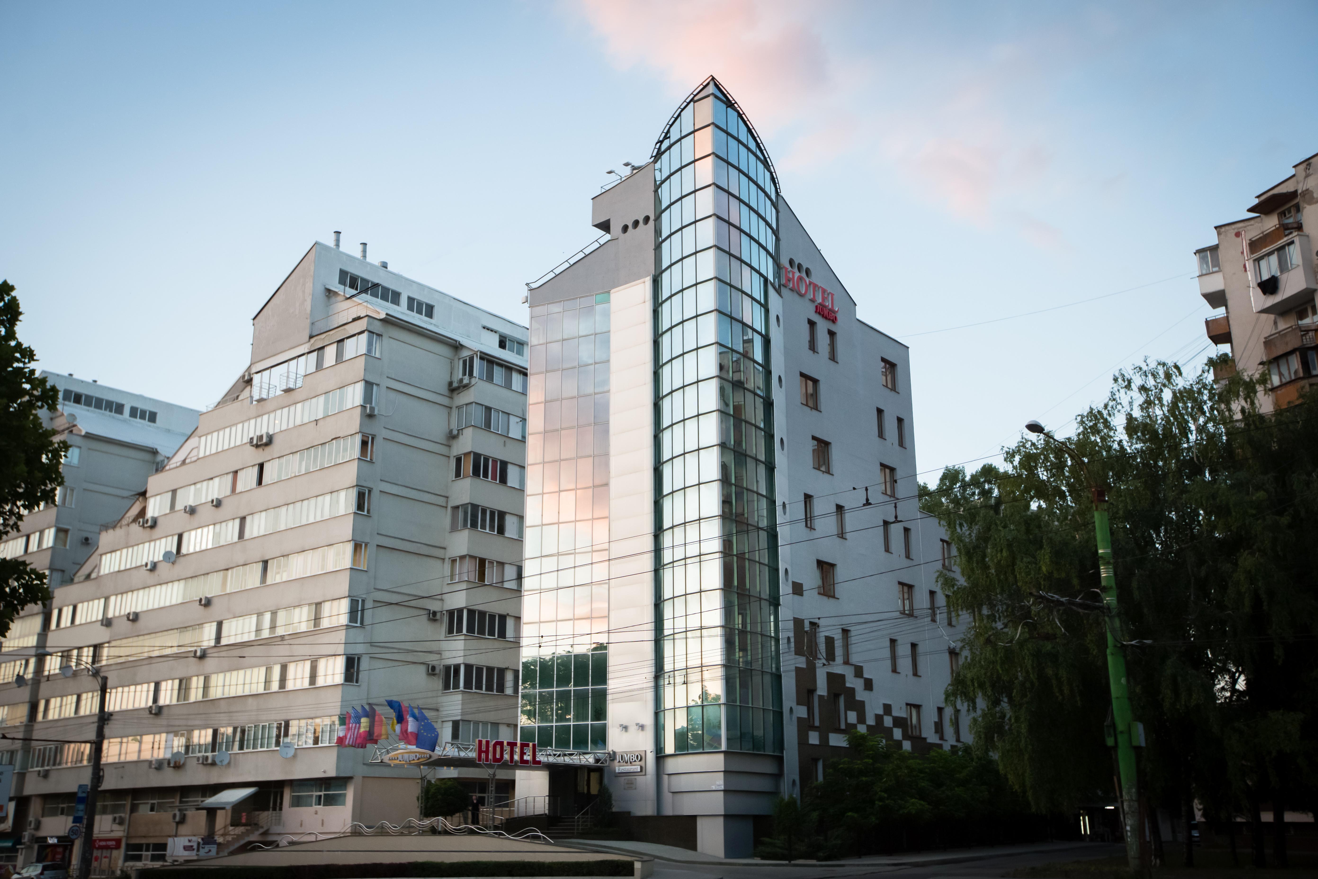 Jumbo Hotel Chişinǎu Buitenkant foto